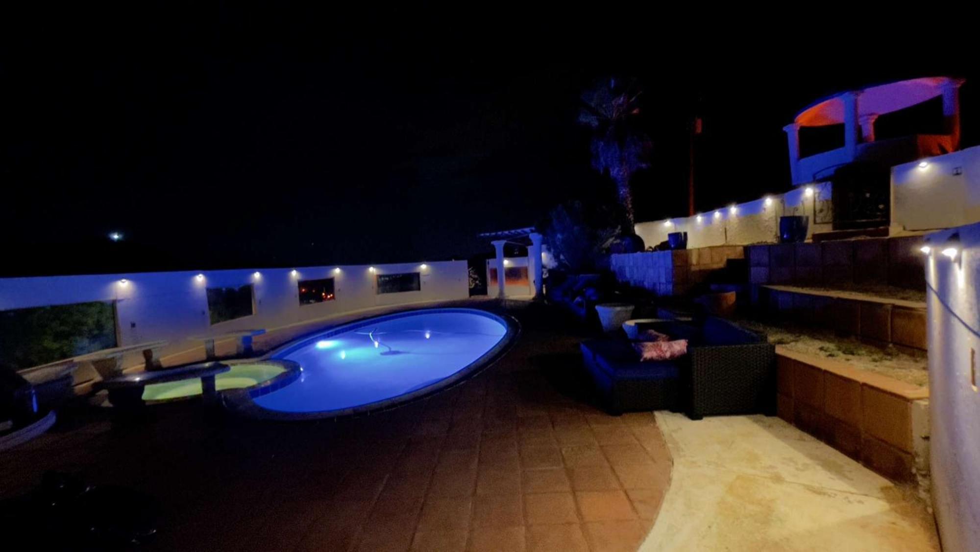 Private Home On 10 Acres - Heated Salt Pool & Jacuzzi, Mountain & City Views, Horseshoes, Basketball, Bbq, Golf Putting, Foosball, Croquet, Bose Stereo, White Cotton Bedding - Hilltop Hacienda, Pool Heat Optional Jamul Eksteriør bilde