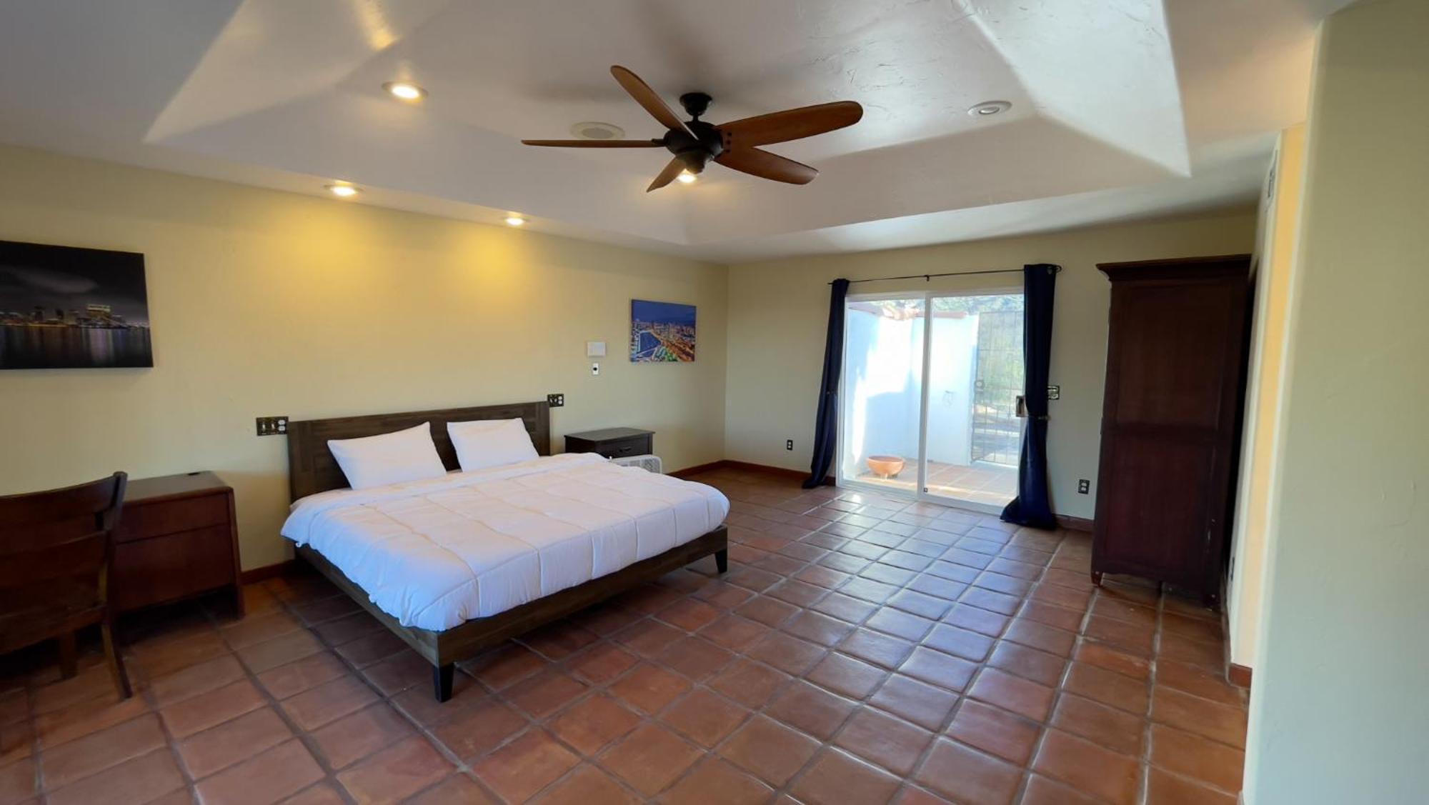 Private Home On 10 Acres - Heated Salt Pool & Jacuzzi, Mountain & City Views, Horseshoes, Basketball, Bbq, Golf Putting, Foosball, Croquet, Bose Stereo, White Cotton Bedding - Hilltop Hacienda, Pool Heat Optional Jamul Eksteriør bilde