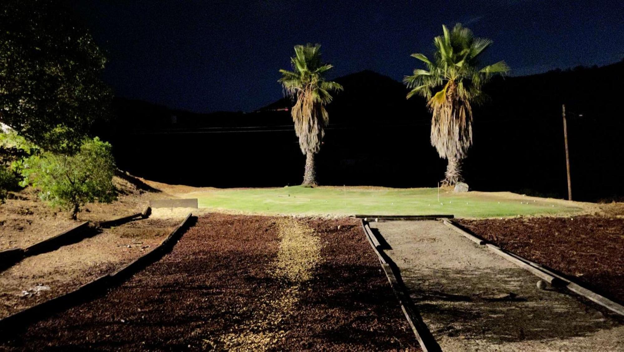 Private Home On 10 Acres - Heated Salt Pool & Jacuzzi, Mountain & City Views, Horseshoes, Basketball, Bbq, Golf Putting, Foosball, Croquet, Bose Stereo, White Cotton Bedding - Hilltop Hacienda, Pool Heat Optional Jamul Eksteriør bilde